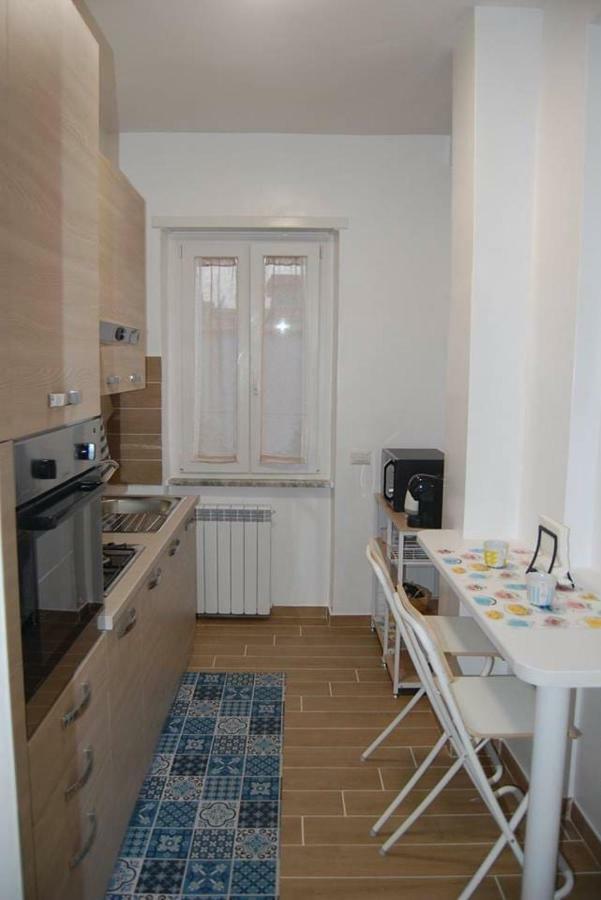 La Casa Di Nina Apartment Minturno Luaran gambar